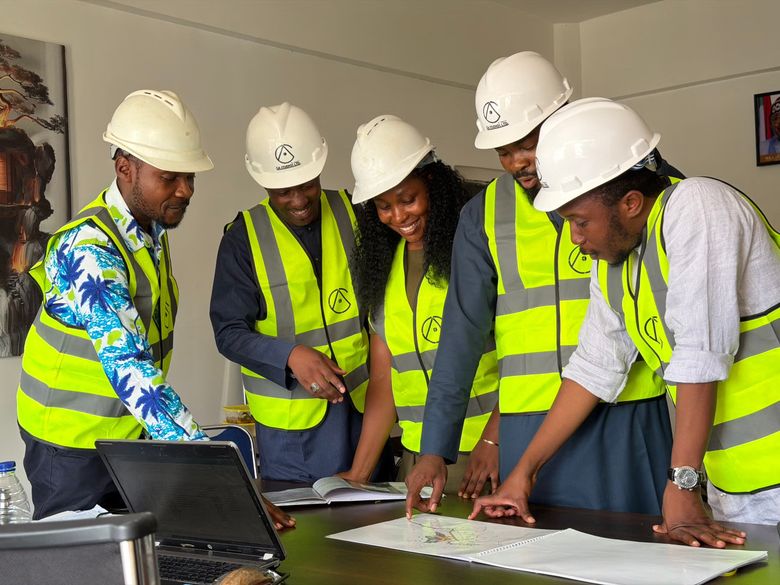 Что должен проверять технадзор: от черновых работ до фасада