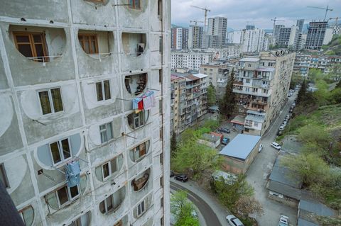 Что нужно знать о статусе квартир и дома перед объединением?